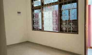 Rumah Strategis Siap Huni di Angke Tambora Jakbar dekat Stasiun Kota