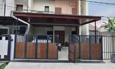 Rumah Semi Furnished 2 Lantai Berbentuk Cluster di Antapani Bandung