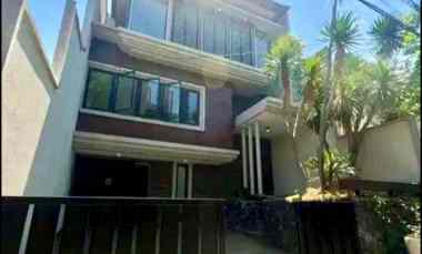 Rumah Minimalis Araya 2, 3 Lantai SHM, dekat MERR, Galaxy Mall, Kampus