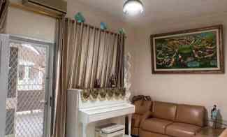 Rumah Dijual di araya