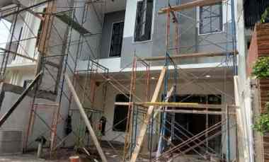 Araya Minimalis di Boulevard Jalan Kembar Utama Row 24m