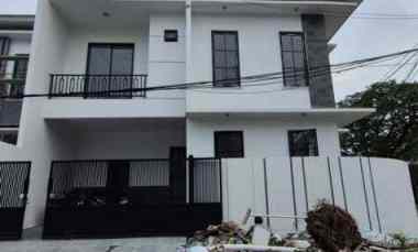 Rumah Gress Hook Row Jalan Boulevard Araya Lokasi Bintang 5 Strategis