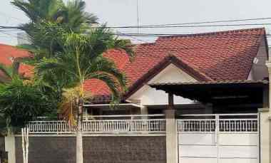 Rumah Araya Tahap 2 Strategis, Siap Huni, Granit, Row Jalan 3.5 Mobil