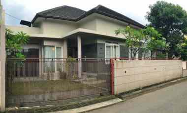 Rumah Asri Siap Huni Arcamanik Cisaranten Kulon Bandung