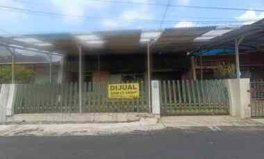 Dijual Cepat Rumah Lama di Area Belakang Griya Arcamanik Sukamiskin