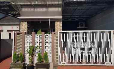 Dijual Rumah Full Furniture Perumahan Arjowinangun Kota Malang