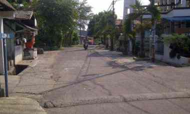 Dijual Rumah Asri Sebelah Mesjid di Kota Depok