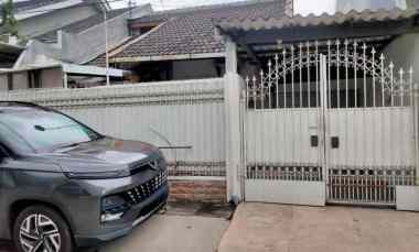 Rumah Babatan Pantai Row Jalan 2.5 Mobil, dekat GM, RS, HOKKY, MCD