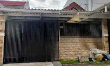 Rumah 1 lantai, Bangunan Lama, di Babatan Pantai, Area Strg, dekat Kenjeran