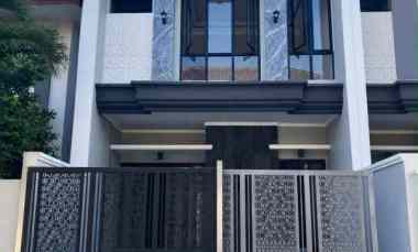 Rumah Babatan Pantai dekat Grand Kenjeran New Gress American Clasic