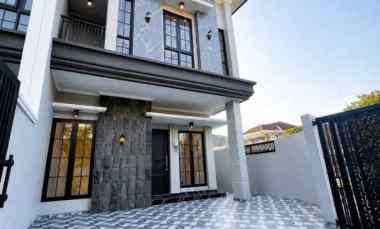 Dijual Rumah Hook Babatan Pantai American Classic dekat Grand Kenjeran