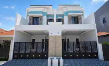 Rumah Babatan Pantai Utara NEW Minimalis Carport 2, Row 2.5 Mobil