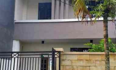 dijual rumah babatan pratama