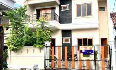 Rumah 2 Lantai Baru Clasik Mewah Murah di Rawamangun Jakarta Timur