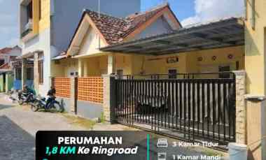 Rumah 3 Kamar 300 Jutaan dalam Perumahan Banguntapan 1,8 km Ringroad
