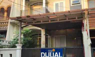 Dijual Rumah 3 LT, Bagus, Siap Huni, Bisa untuk Usaha, Kelapa Gading