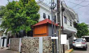 Dijual Cepat Rumah Hook Kos-kost an 11 X 18 di BCS Kelapa Gading