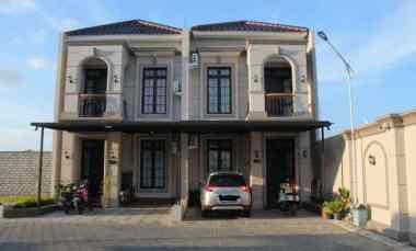 Rumah Mewah American Classic dekat Terminal Giwangan Jogja