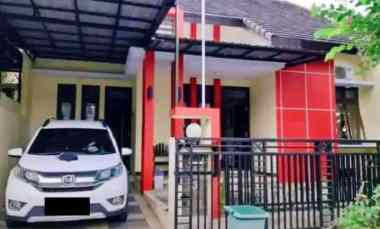 Dijual Rumah Siap Huni di Cluster Mega Residence Banyumanik Semarang