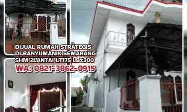Rumah Strategis di Banyumanik Semarang. Shm 2 lantai Lt175 Lb 300 Murah
