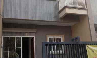 Dijual Rumah Baru di Mulyosari Surabaya Timur