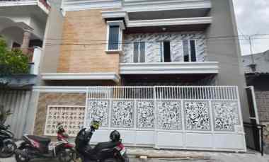 dijual rumah baru di perum fajar indah solo