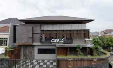 Dijual Rumah Baru Gress Manyar Kertoadi Mewah Baguss