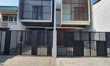 Minimalis Brand New, di Baruk, Rungkut, Lks Dpn Super Indo Merr