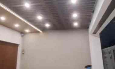 Rumah Baru Modern Baruk Rungkut Surabaya dekat Raya Merr, Ubaya, Juanda