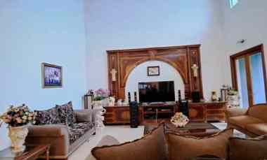 Rumah Cantik Batununggal dekat Buah Batu, Kiaracondong Bandung