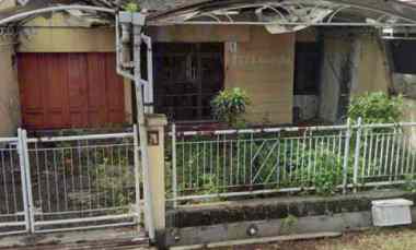 Rumah Hitung Tanah di Komplek Elite di Batununggal Indah