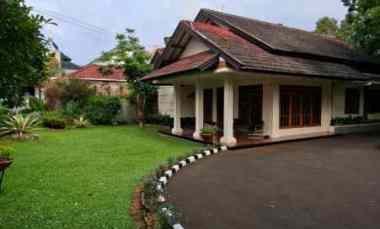 Rumah 1Lt dan Kost 5KT, Hook, Hdp Timur, Lahan Luas, Kebagusan