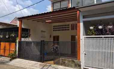 dijual rumah beji depok