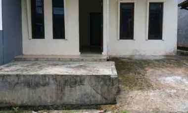 dijual rumah bella casa residence