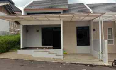 Dijual Rumah Sangat Asri Aman, Nyaman dengan View Pemandangan