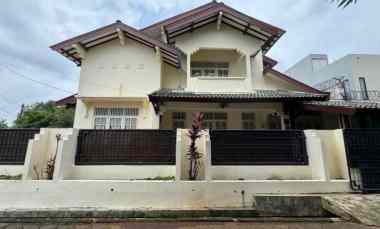 Rumah Secondary dalam Komplek Bintaro Sektor 2 - Tangerang Selatan