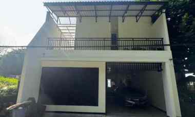dijual rumah bojong koneng cikutra