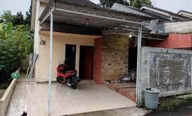 Take Over Rumah dekat Stasiun 69 JT - Emerald View Cilebut