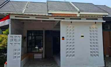 Rumah Second Murah Jual Cepat Full Renovasi Dibojongsari,Depok