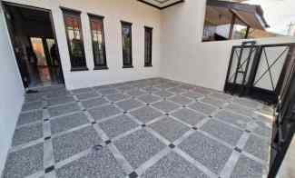 Brand New 2.5Lt, Hdp Barat, Siap Huni, Gandul, Cinere, 1km TOL Brigif