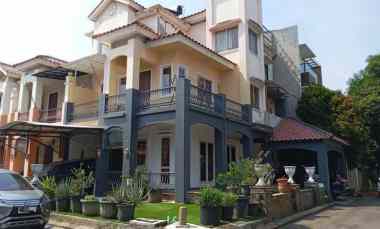 Jual Cepat Rumah Hook Bagus Siaphuni di Bukit Gading Mediterania