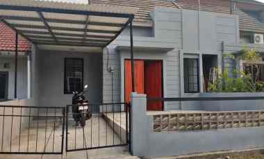 Dijual Rumah Harga Dibawah Pasaran di Bukit Golf Cibubur