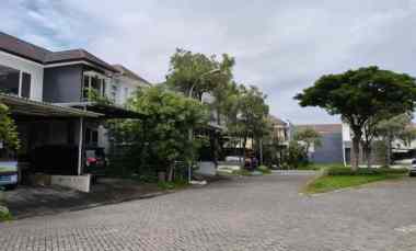 Rumah Bukit Palma Surabaya Second Siap Huni Posisi Fav Depan Taman