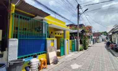 Bulak Setro, Kenjeran Rumah Kos 1.5 Lantai Row 1 Mobil Nego