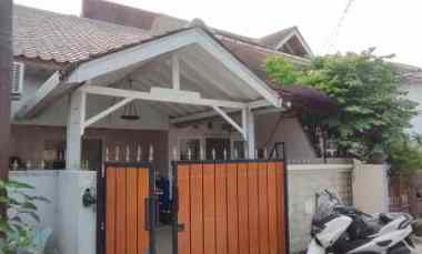Jual Rumah Bagus di Bulevar Hijau,Medan Satria Bekasi B0138