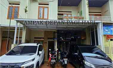 Rumah Full Furnished 3 Lantai di Bumi Arum Regency Rancaekek Bandung