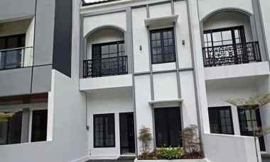 Rumah 2 Lantai Lokasi Perumahan Cemorokandang Inside Free Biaya Biaya