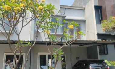 Dijual Rumah Cluster 3 Unit di Ciputat Timur, Cempaka Putih, Tangsel