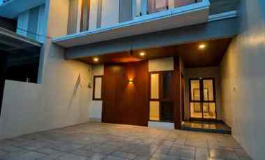 Dijual Rumah Baru dalam Komplek Tenang di Cempaka Putih Tengah Jakarta