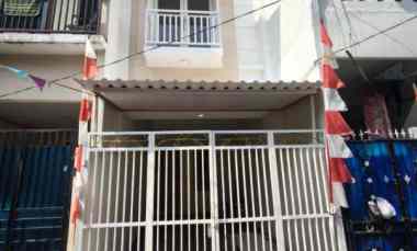 Dijual Rumah Secondary Semi Furnished Siap Huni di Cempaka Putih Jakar